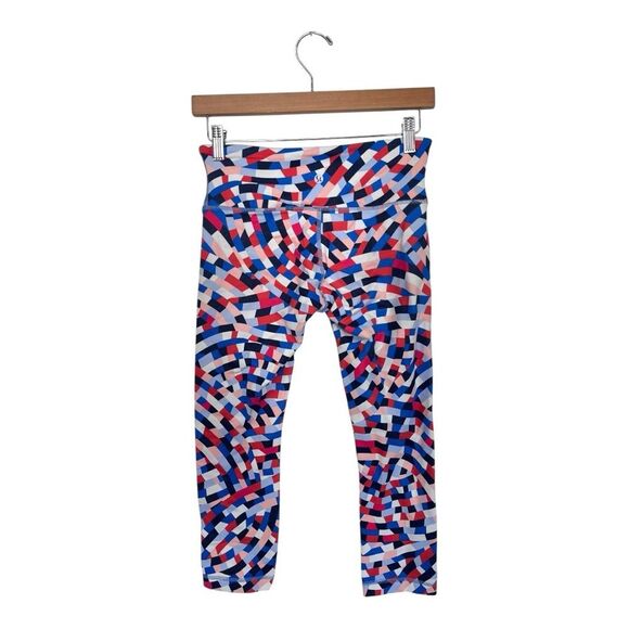 Lululemon | Wunder Under Crop III Capoeira Multi Abstract Design 6 - Picture 7 of 10